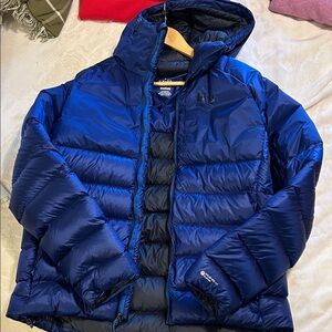 REI Men's Navy Puffer Jacket